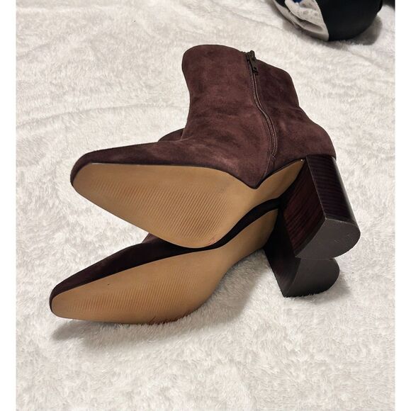 ***SOLD*** STEVE MADDEN Aidan Brown Suede Ankle Boots - Size 8M - Picture 7 of 14